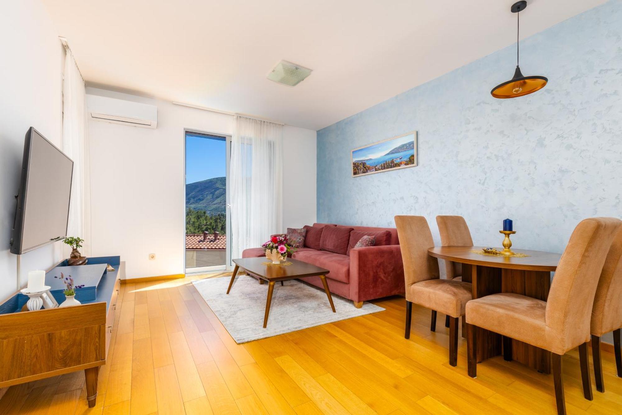 Apart Hotel M S Katunjanin Herceg Novi Exterior photo
