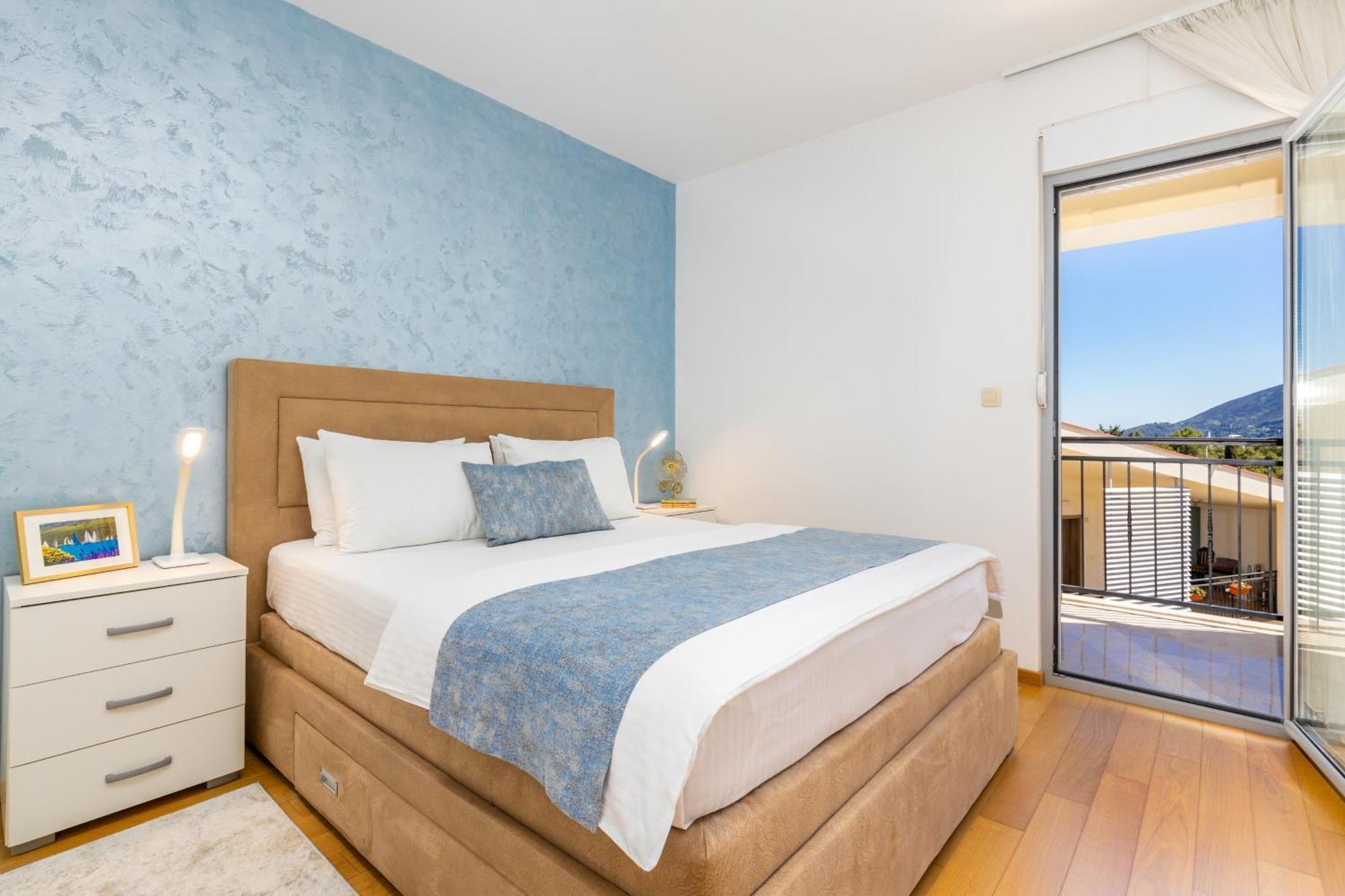 Apart Hotel M S Katunjanin Herceg Novi Exterior photo