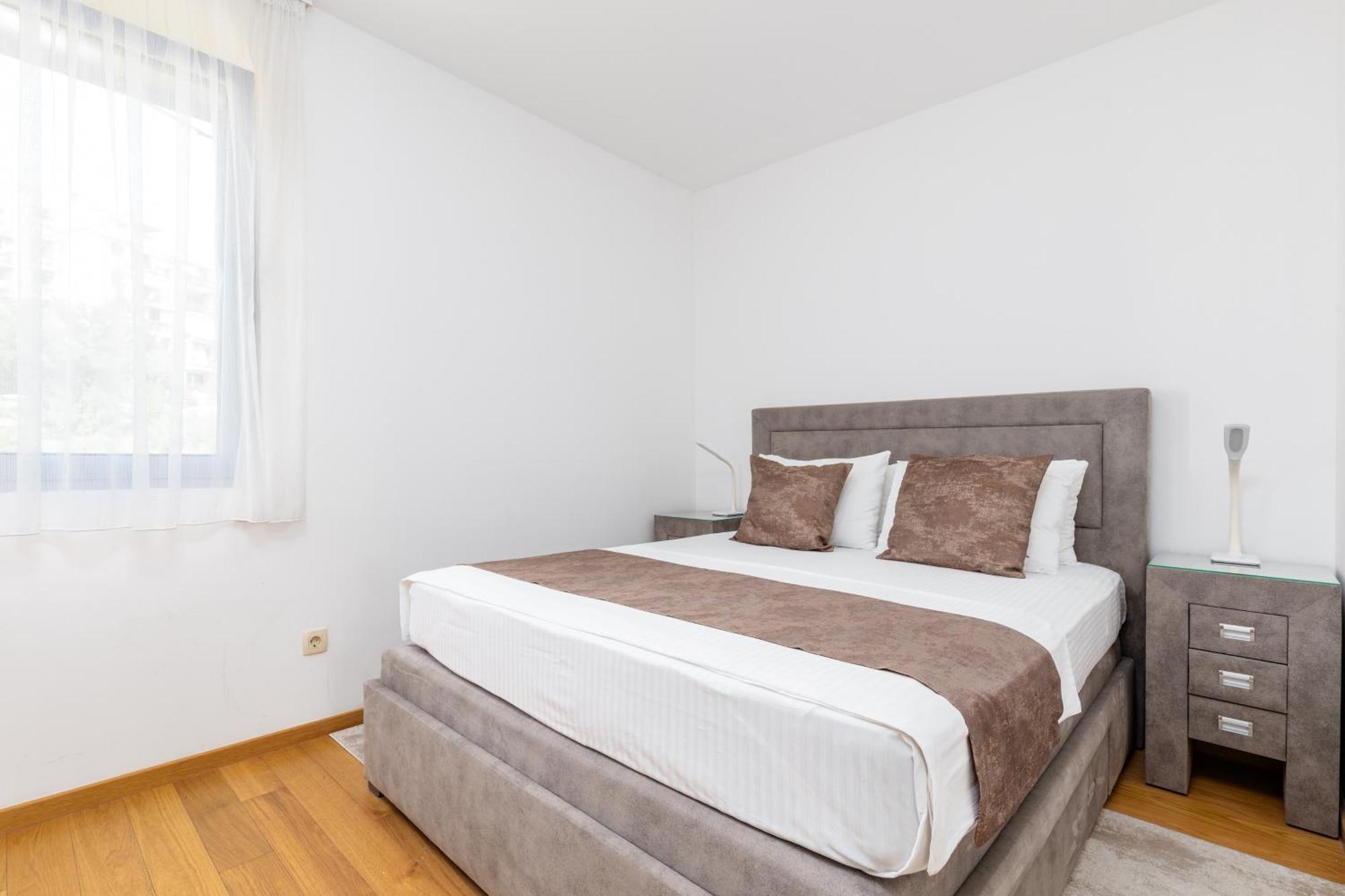 Apart Hotel M S Katunjanin Herceg Novi Exterior photo
