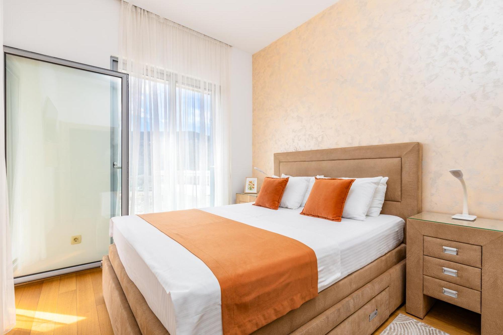 Apart Hotel M S Katunjanin Herceg Novi Exterior photo